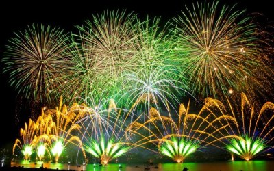 Grand Display