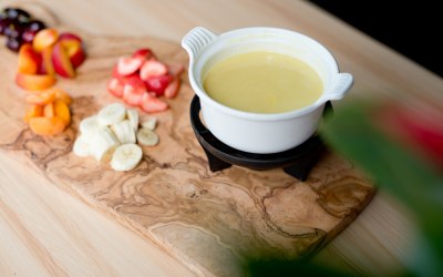 white chocolate fondu