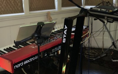 Showing the nord keyboard electro 6hp