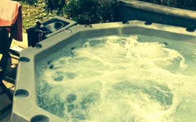 Bubbly Tubs Hot Tubs