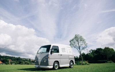 Double Bubble Prosecco Van
