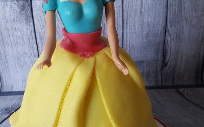 Snow White Cake