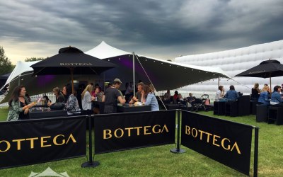 Pop-up prosecco bar