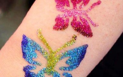 Glitter tattoo