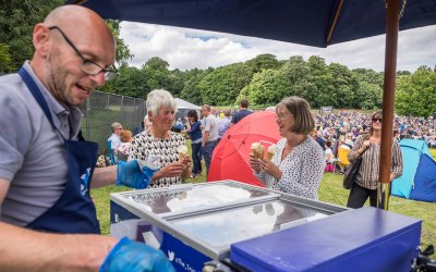 Serving at large outdoor event