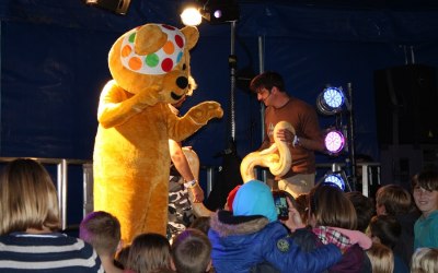 Bugfest live Children in Need Carfest