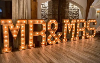 Rustic Mr & Mrs