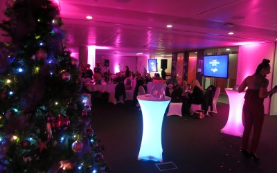 Christmas Karaoke, The Crystal