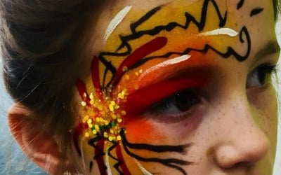 Kid's glitter detail