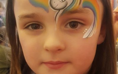 Unicorn with Rainbows!