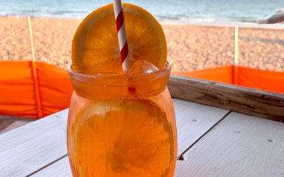 Classic beach punch