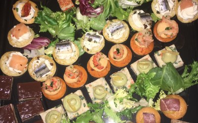 Canapes 