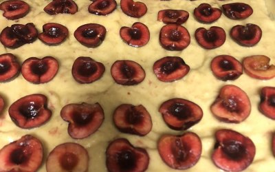 Cherry Bakewell Cake