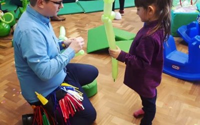 Making a dinosaur at a 6th Birthday Party