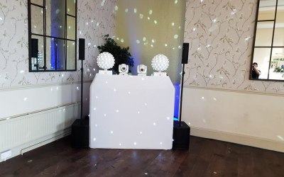    Small Wedding Setup