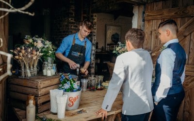 Bar & Cocktail Service 