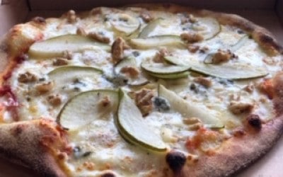 Gorgonzola, Pear & Walnut 