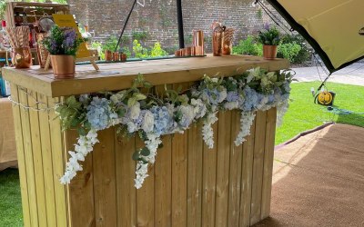 The Rustic Top- pop up wooden bar