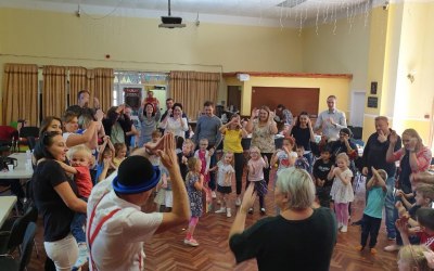 Baby Shark !!! (everyone joins in :)