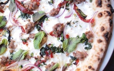 Merguez sausage, roast pepper, fior di latte and mint