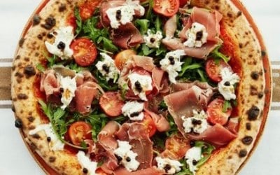 Parma ham, fior di latte, cherry tomato and rocket