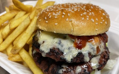 Double RWB burger 