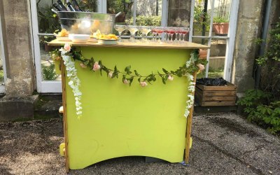 One section of our mobile bar being used for welcome drinks 