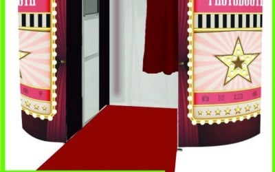 Traditional curved booth 