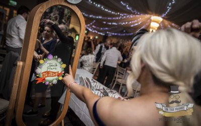The Retro :- Mirror Wedding