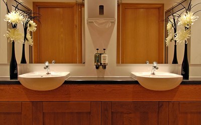 Toilet hire for events