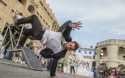 Outdoor festival demonstrations