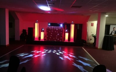 Red xmas theme DJ setup
