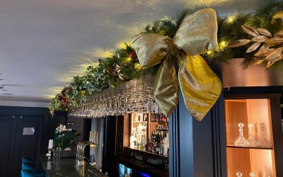Commercial & Residential Christmas Decorators