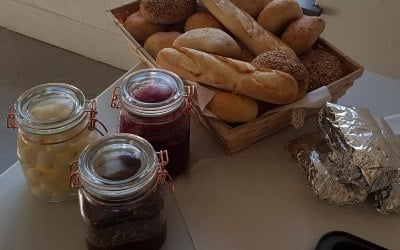 Condiments and breads.