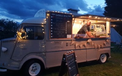 Evening wedding food