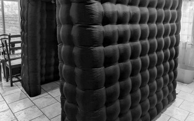 Inflatabooth