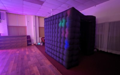 Inflatabooth