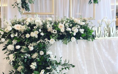 main table flower design