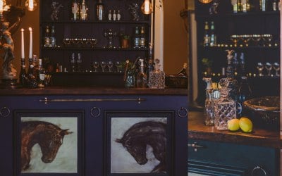 Lydia’s a stylish pop up mobile bar 