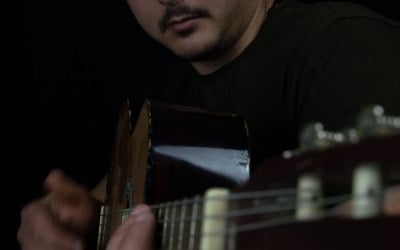 Studio (artificial lighting) photography 