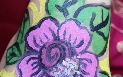 Mendhi flower