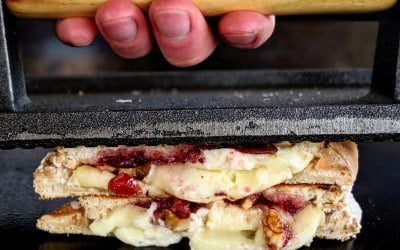 Brie, Cranberry & Crushed Walnuts