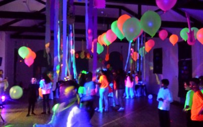 UV glow disco 