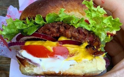 homemade vegan burgers