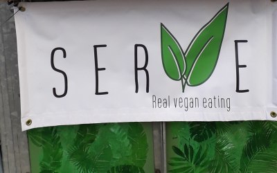 It does what it says on the banner