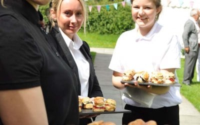 Experienced Friendly Staff 