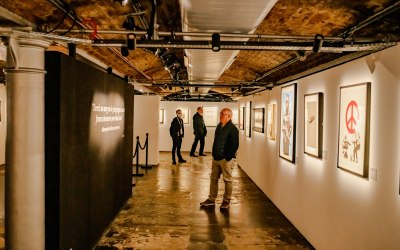 Private gallery viewings