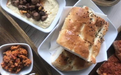 Humous with Lamb 
