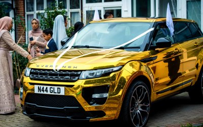 Gold Range Rover Angle