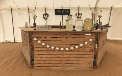 Hexagonal bar for hire